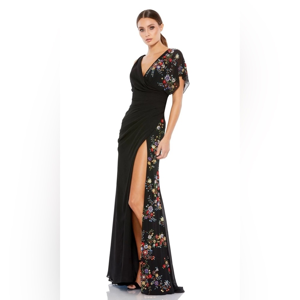 Angel Beaded Single Sleeve Chiffon Gown
Mac Duggal